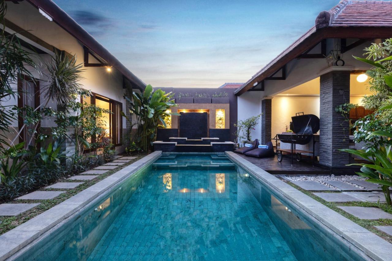 Lapiz Lazuli Kuta Villa *
