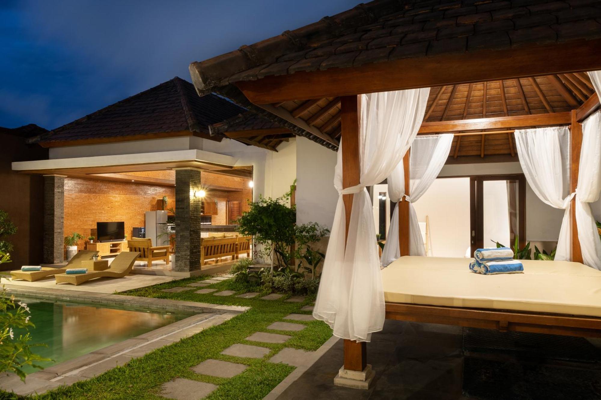 Villa Lapiz Lazuli Kuta