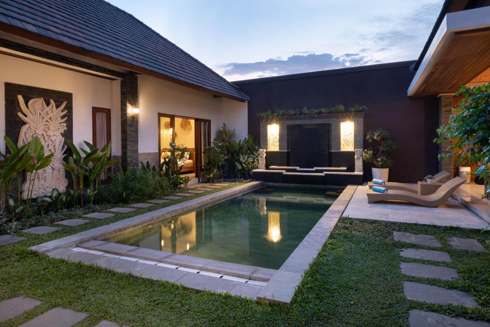 Lapiz Lazuli Kuta * Seminyak (Bali)